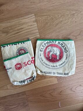 Pouch 3-pack made from recycled materials